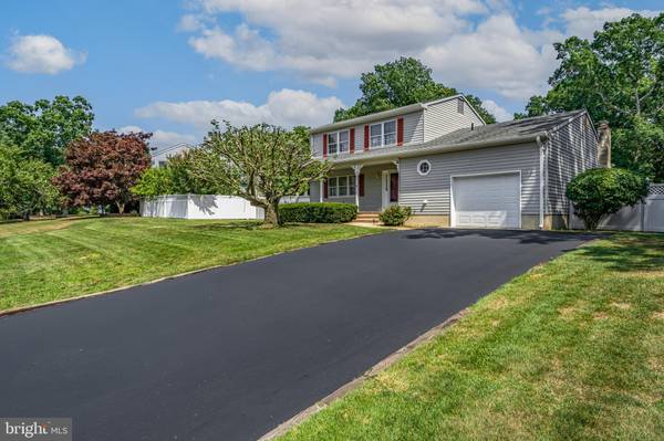 703 PRINCETON RD, Lanoka Harbor, NJ 08734