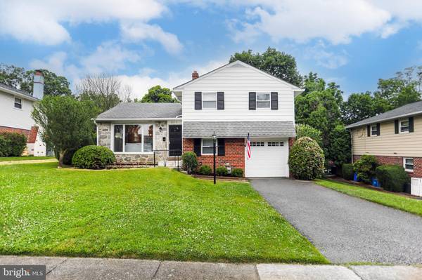 2217 WINDING WAY, Broomall, PA 19008