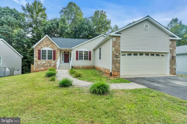 4511 LAKEVIEW PKWY, Locust Grove, VA 22508