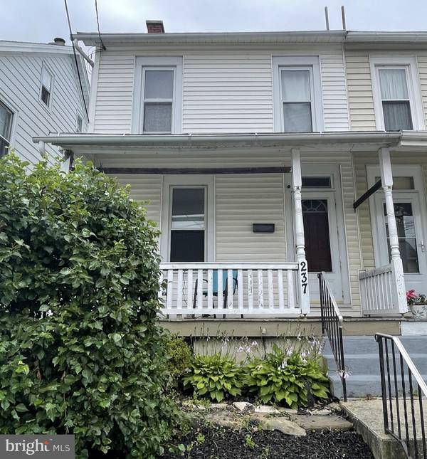 237 E WALNUT ST, Kutztown, PA 19530