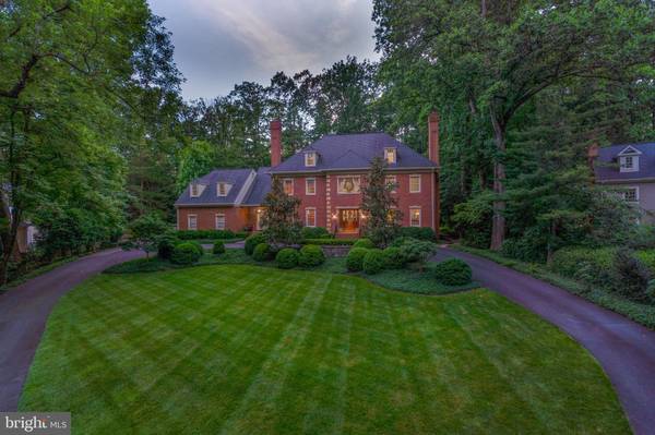 1250 DALEVIEW DR, Mclean, VA 22102