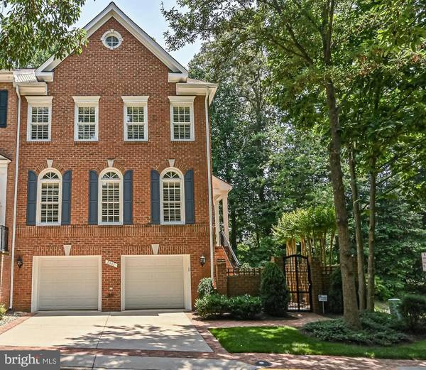 2337 SAWTOOTH OAK CT, Vienna, VA 22182