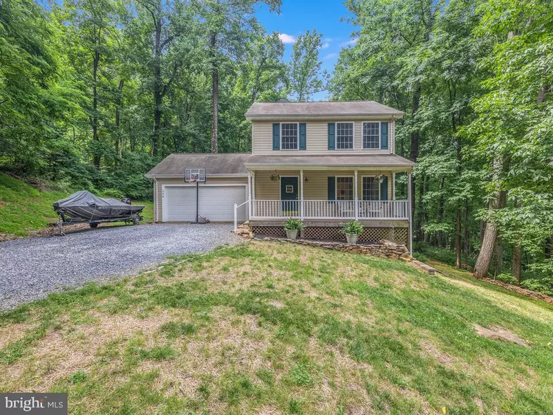 244 MARSDEN HEIGHTS RD, Linden, VA 22642