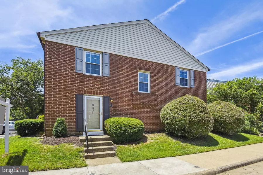 6025 INDEPENDENCE WAY #6025, Alexandria, VA 22312