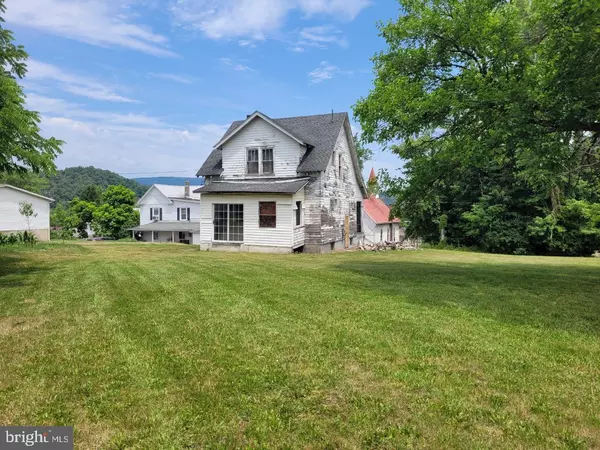 Paw Paw, WV 25434,28 RUTH BEVANS LN