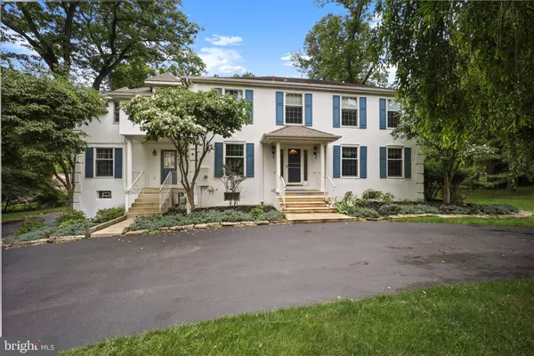 2365 W DEERFIELD DR, Media, PA 19063