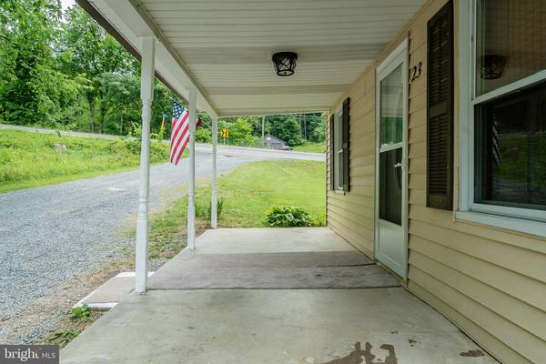 New Market, VA 22844,23 WAGON LN