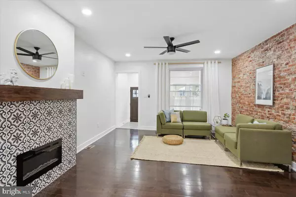 Philadelphia, PA 19143,1105 S DIVINITY ST