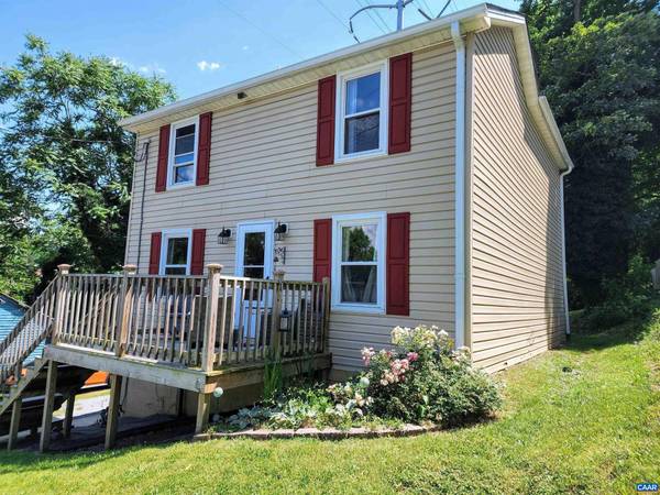 130 GARBER ST, Staunton, VA 24401