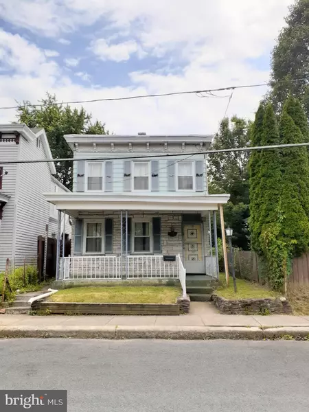 89 RAILROAD ST, Cressona, PA 17929