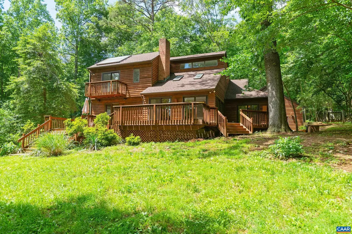 Earlysville, VA 22936,445 MALLARD LAKE DR