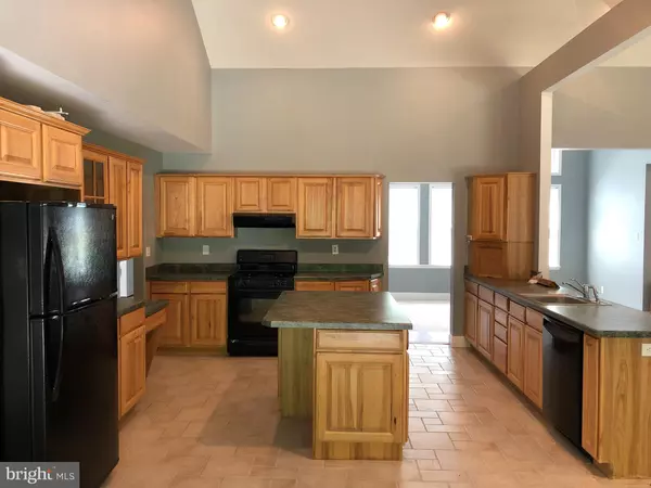 Mays Landing, NJ 08330,22 WHITE HAWK WAY