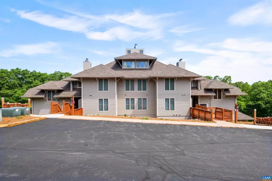 3232 NORTH RIDGE CONDOS, Wintergreen Resort, VA 22967