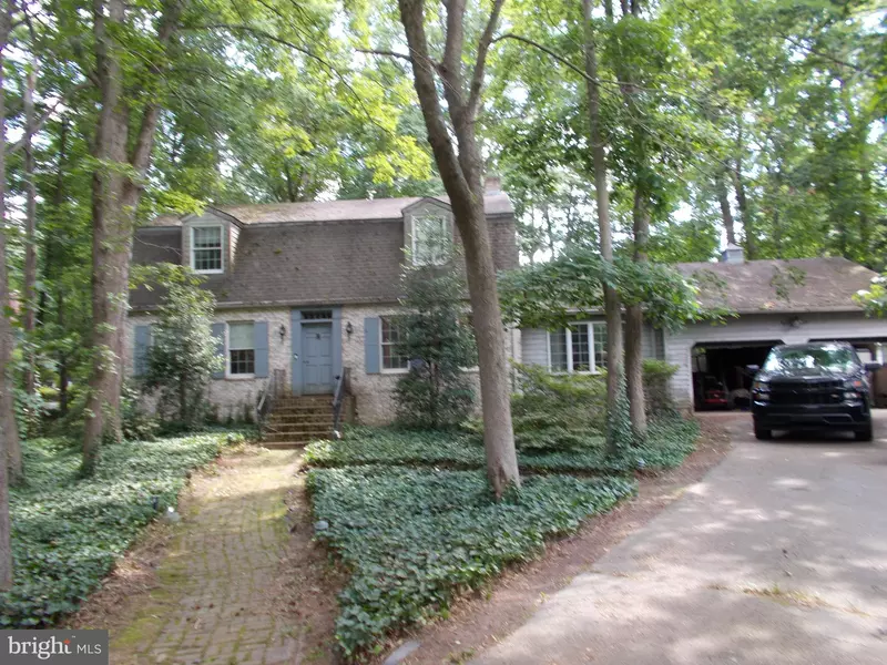 18 SAINT ANDREWS CT, Dover, DE 19904