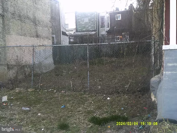 Philadelphia, PA 19129,2639 ROBERTS AVE