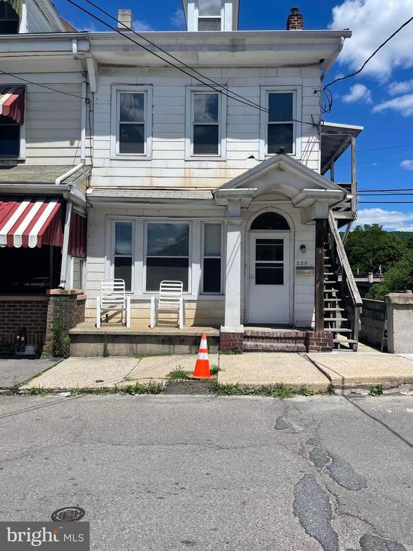 233 CEDAR ST, Tamaqua, PA 18252