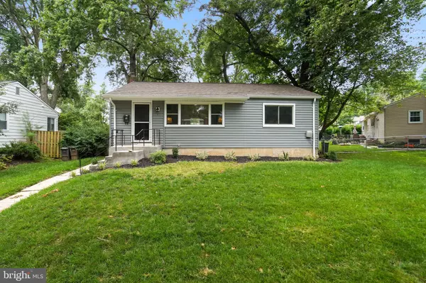 3 GRANDIN CIR, Rockville, MD 20851