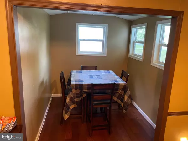 Seaford, DE 19973,25802 HOLLY VIEW DR