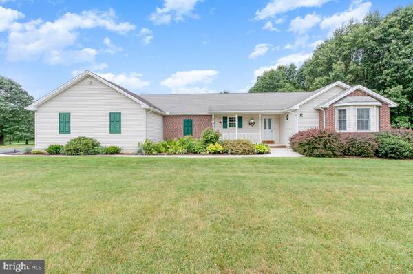 4 ERIN PL, Carlisle, PA 17015