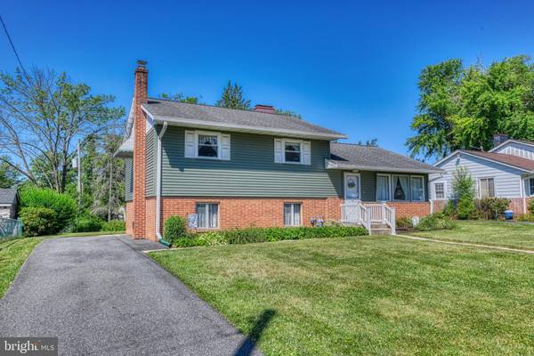 103 CENTER LN, Reading, PA 19606