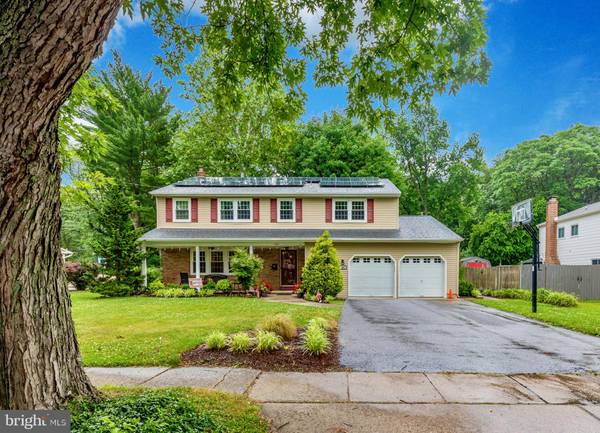 1369 HEARTWOOD DR, Cherry Hill, NJ 08003