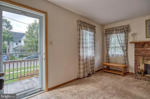 Beverly, NJ 08010,432 BENTLEY AVE