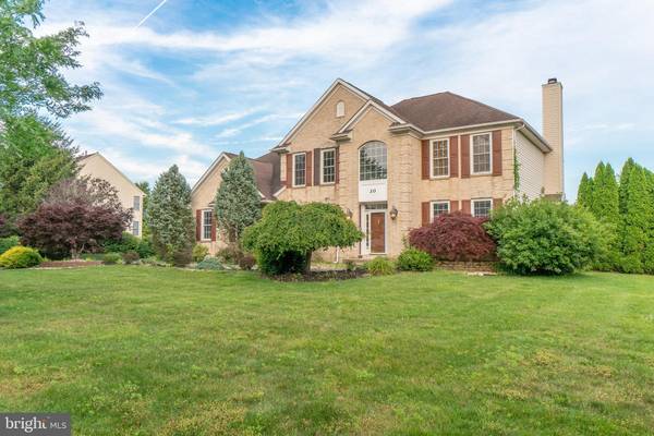 30 COMPTON DR, East Windsor, NJ 08520