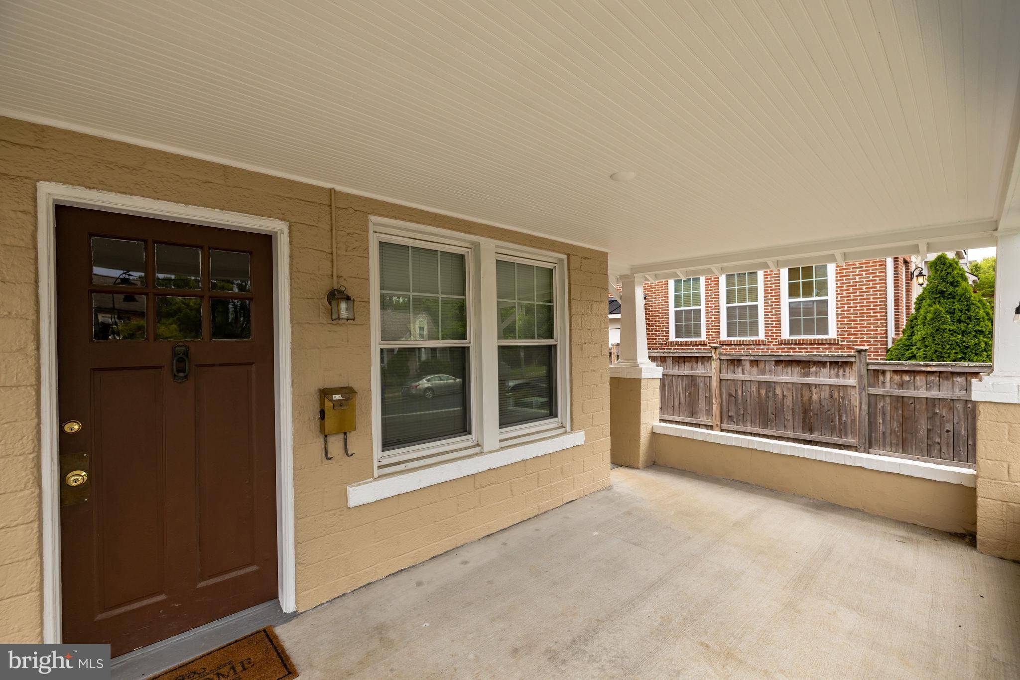Arlington, VA 22203,817 N WOODROW ST