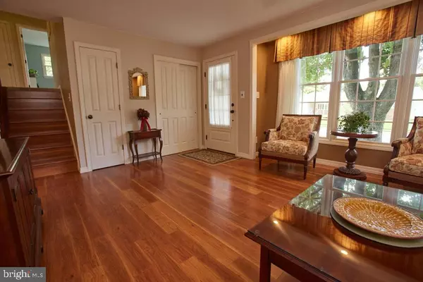 Hamilton Township, NJ 08619,15 GALLAVAN WAY