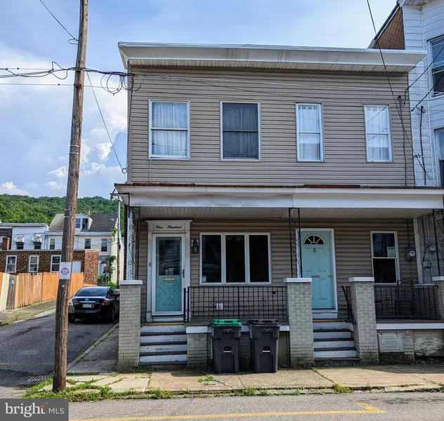 100-102 W MAHANOY ST, Mahanoy City, PA 17948