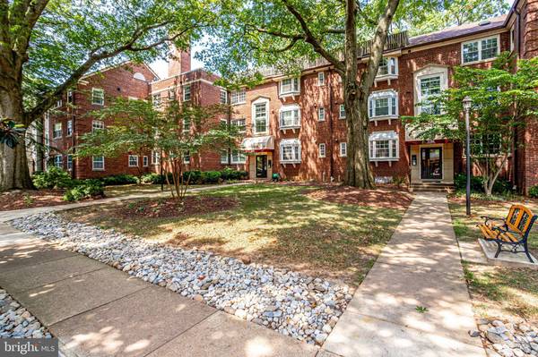 2106 N SCOTT ST #39, Arlington, VA 22209