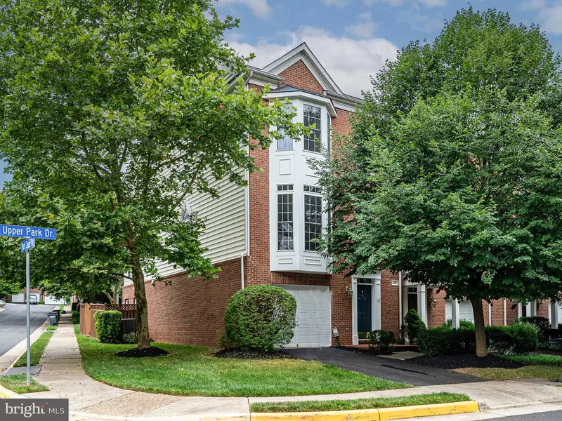 4219 UPPER PARK DR, Fairfax, VA 22030