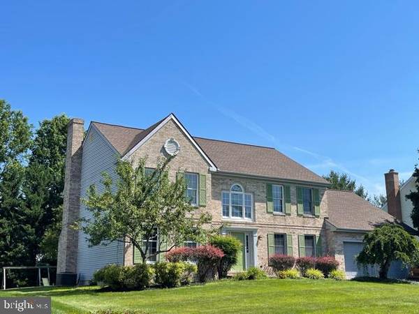 24 TAYLORS FARM DR, Newark, DE 19711