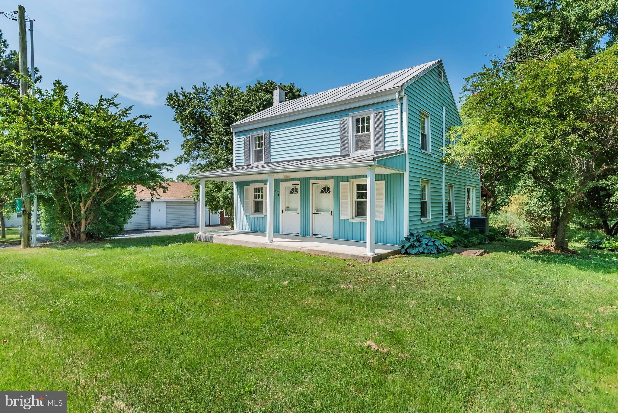 530 HILLVIEW DR, Mount Wolf, PA 17347