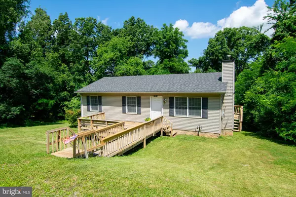 Linden, VA 22642,92 SMALL APPLE CT