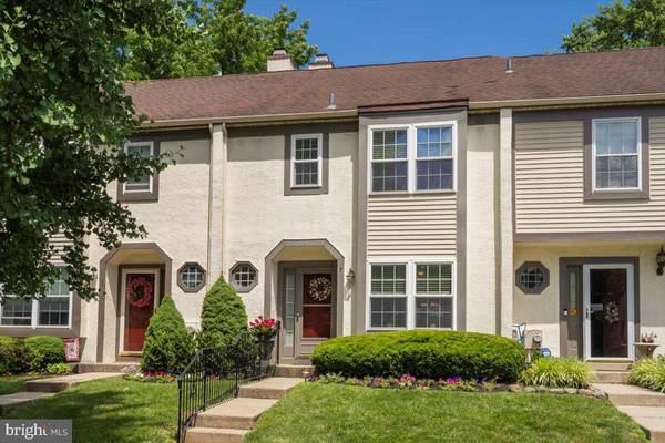 7 OGDEN CT, Media, PA 19063