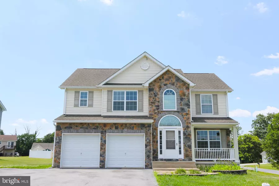 22 FREDONIA CIR, Martinsburg, WV 25405