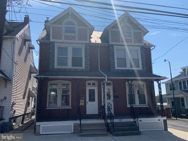 267 S 8TH ST, Columbia, PA 17512