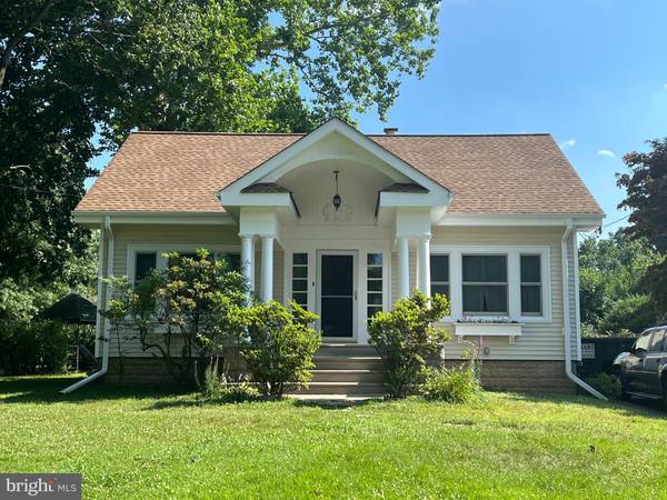 120 MEADE RD, Elkins Park, PA 19027