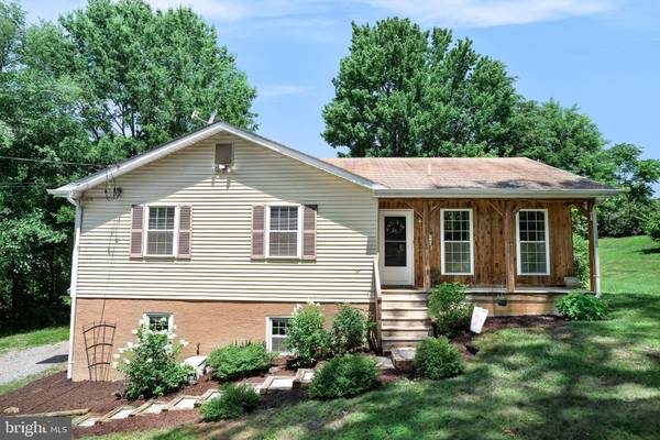 1468 ANDERSON ST, Front Royal, VA 22630