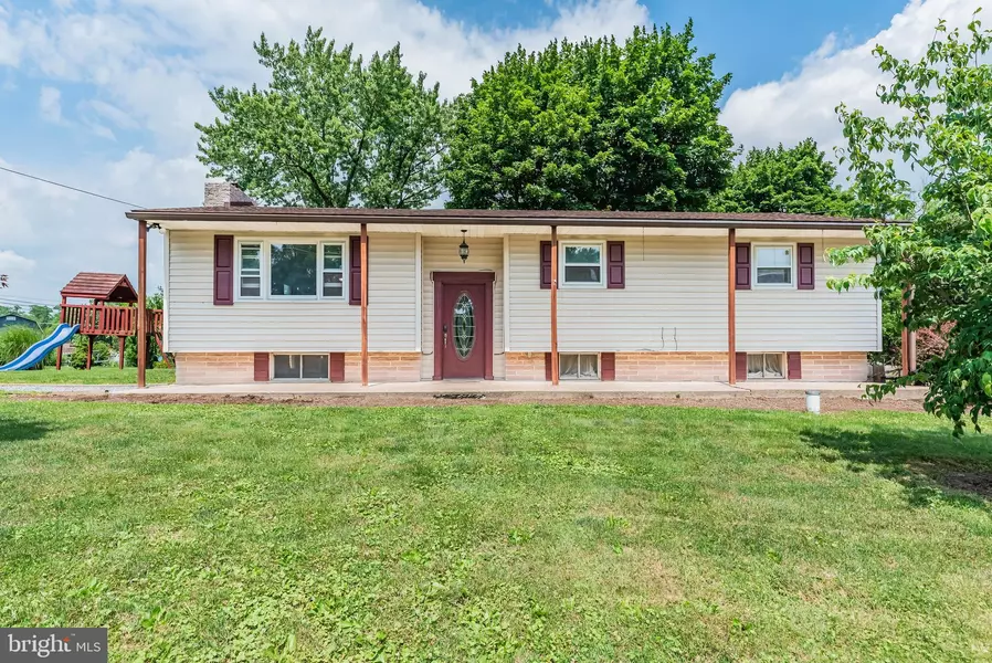 9 STONEY RUN RD, Dillsburg, PA 17019