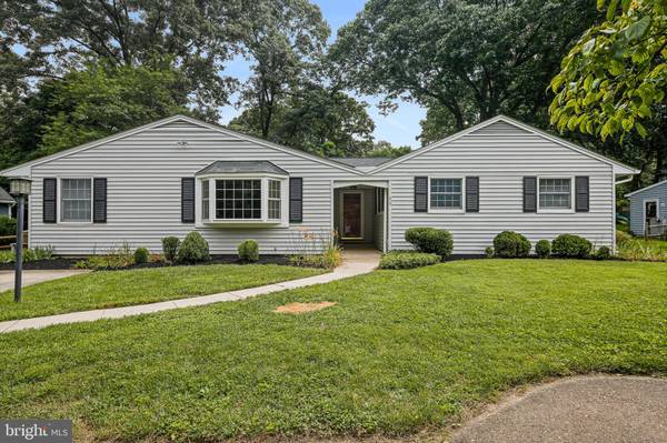 20 SEVERNDALE RD, Severna Park, MD 21146