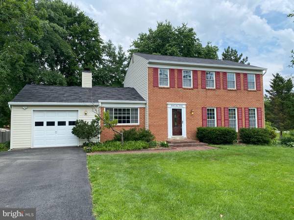 2320 ARCHDALE RD, Reston, VA 20191