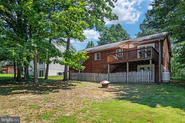 Cross Junction, VA 22625,106 DOWNHILL CIR