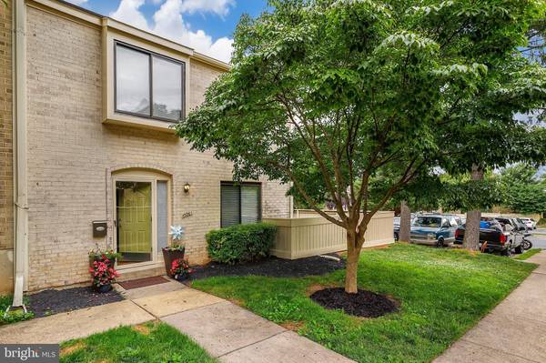 10261 RIDGELINE DR, Montgomery Village, MD 20886