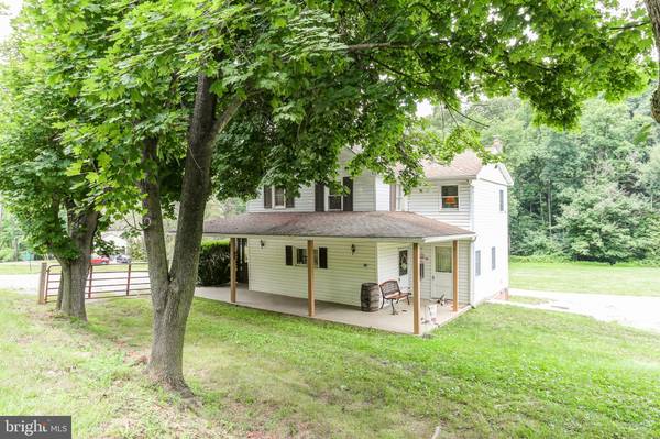 1415 PLEASANT GROVE RD, Red Lion, PA 17356