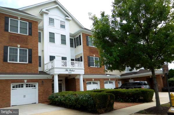 15251 ROYAL CREST DR #203, Haymarket, VA 20169