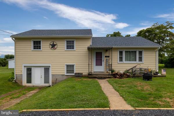 105 FOURTH STREET, Luray, VA 22835