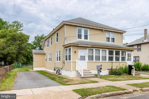 406 DUPONT AVE, Paulsboro, NJ 08066