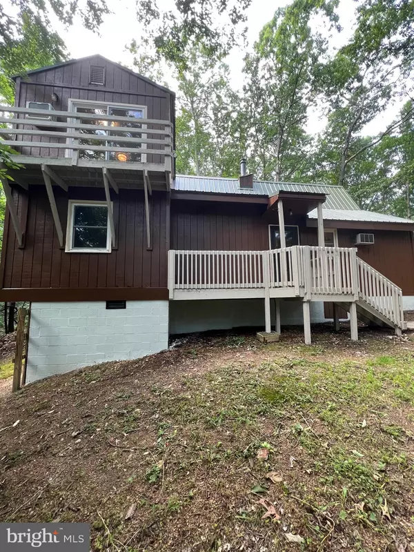 Gerrardstown, WV 25420,462 POSSUM HOLLOW TRL